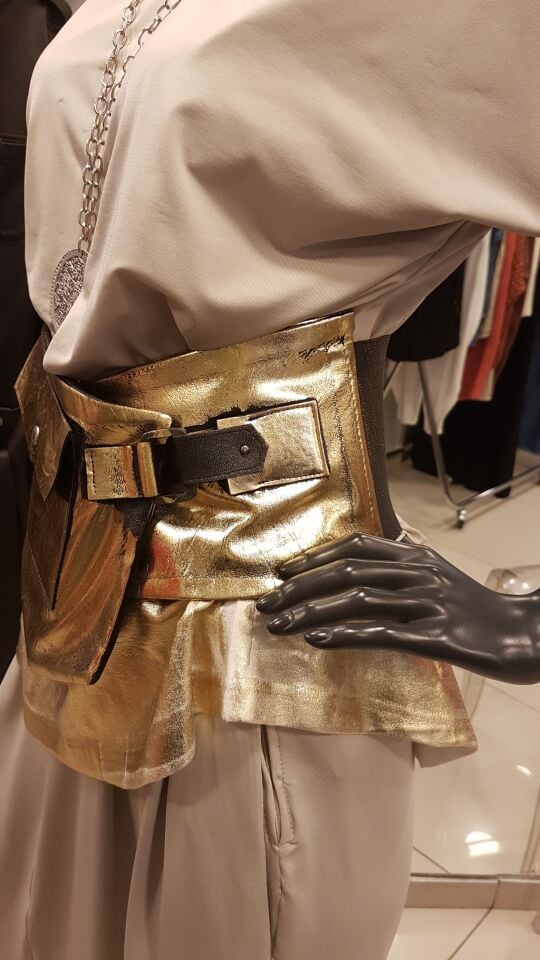 Çantalı Baskılı Kemer